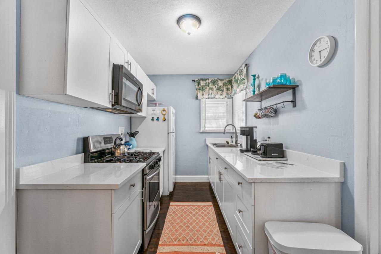 Steps To Beach & Downtown! Spacious Beach Bungalow #2 Lake Worth Beach Εξωτερικό φωτογραφία
