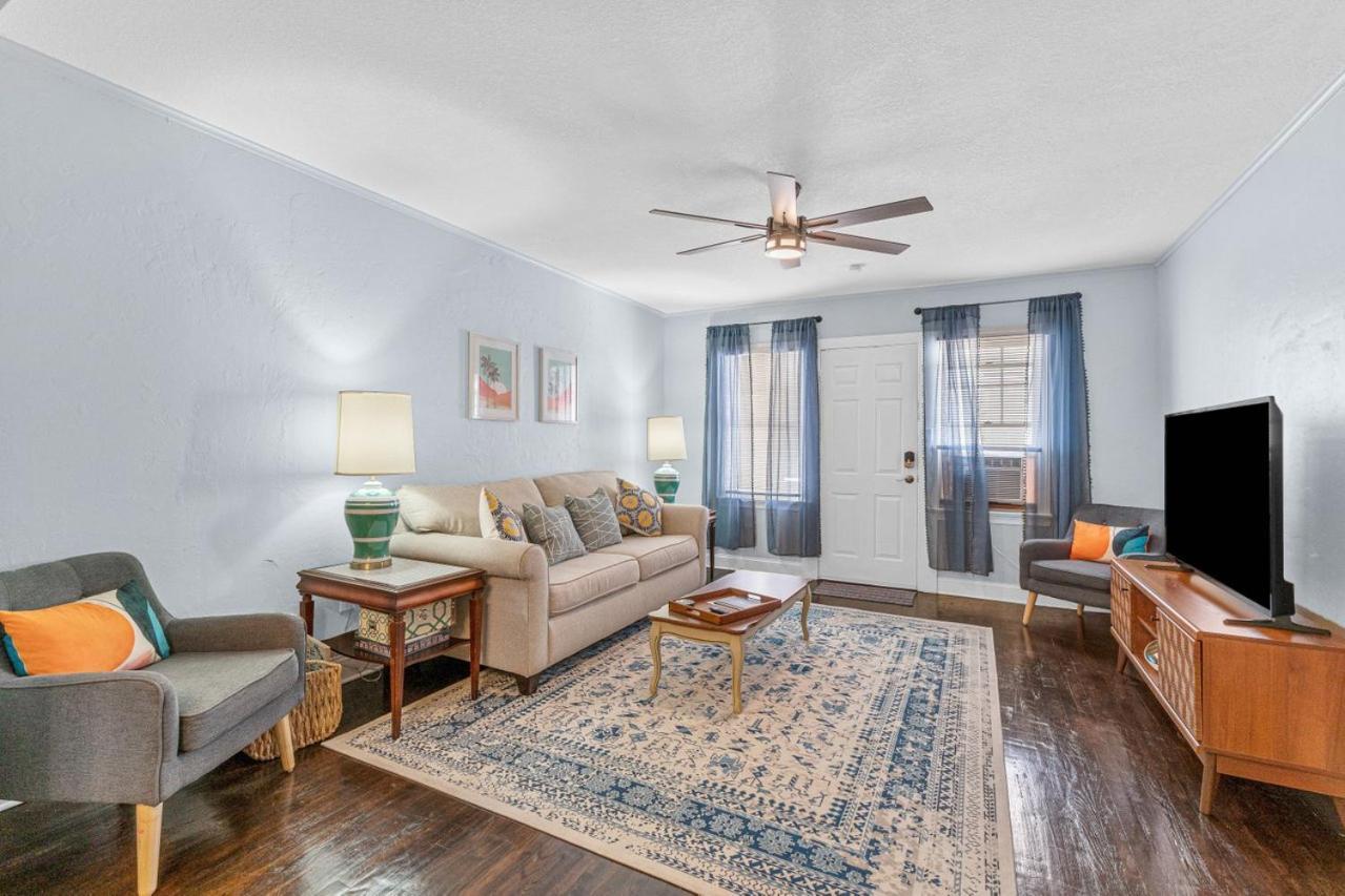 Steps To Beach & Downtown! Spacious Beach Bungalow #2 Lake Worth Beach Εξωτερικό φωτογραφία